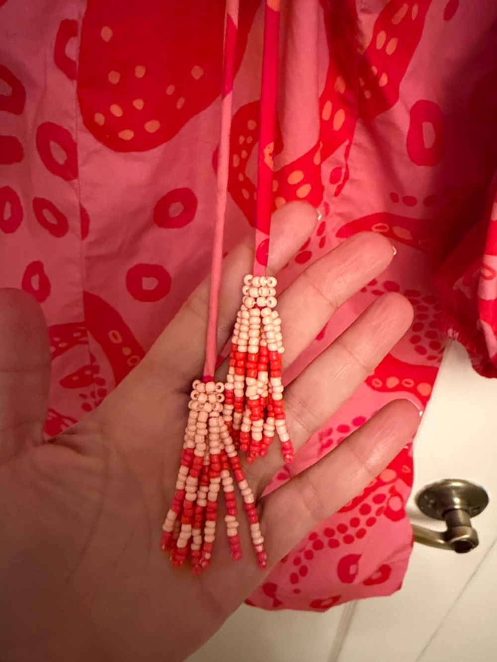 FARM Rio Octocool Puff Sleeve
Mini Dress - Picture 9 of 10